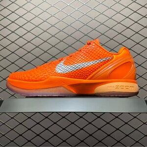 Nike Men’s Sneakers